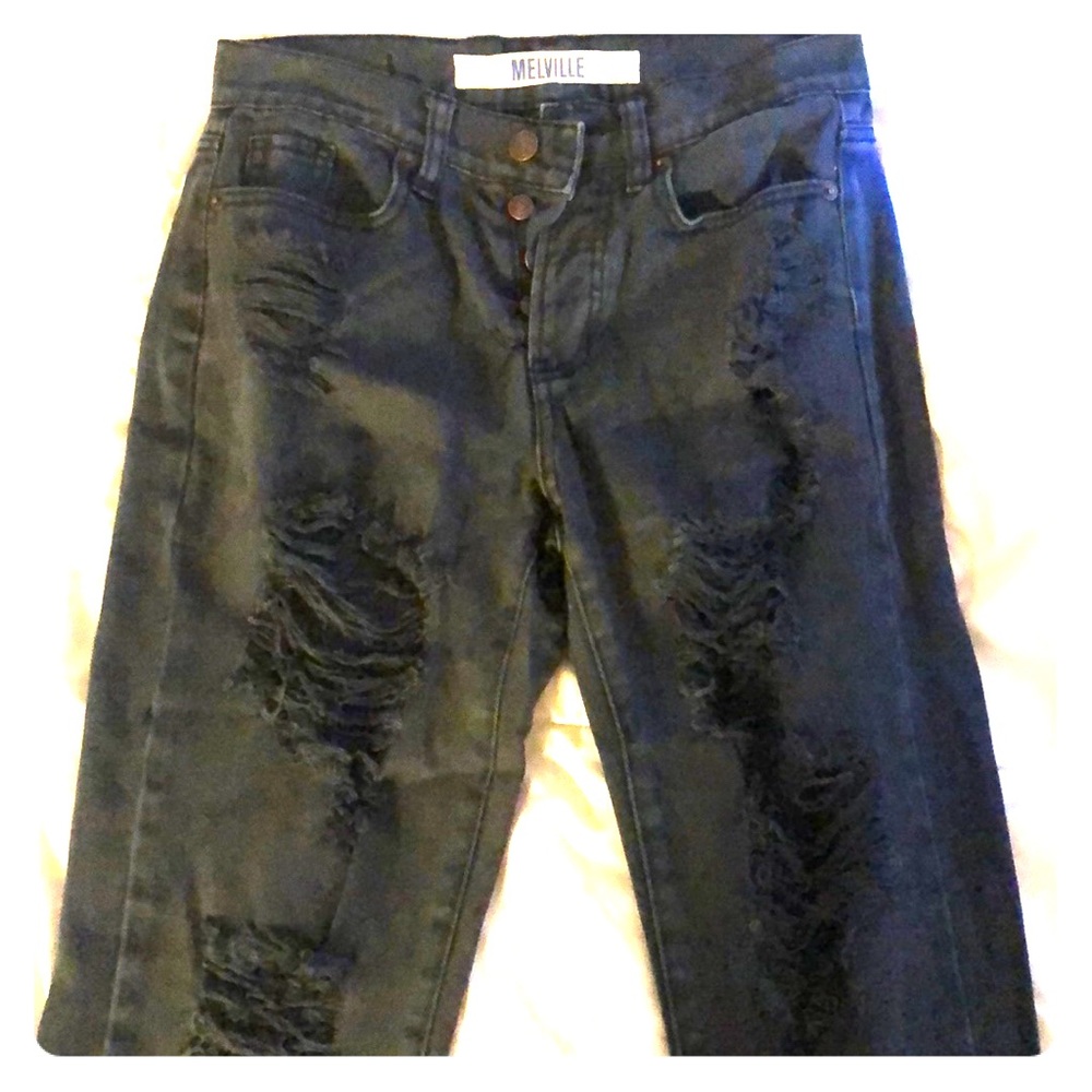 Brandy Melville boyfriend jeans